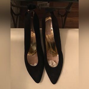Charles Jourdan Classy Black Suede Heels Pointed Toe, Gold Heel Embellishment 7